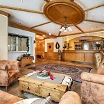 Breitlehenalm Otel