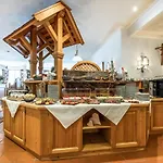 Otel Breitlehenalm 4*