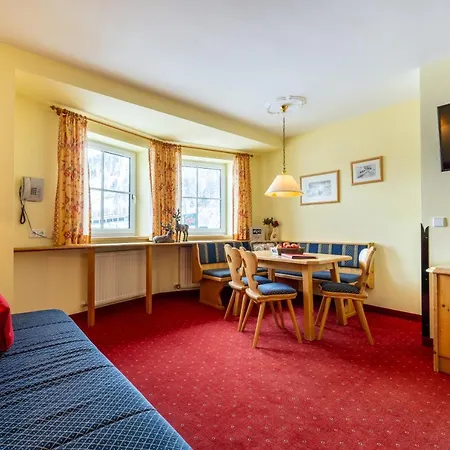 Breitlehenalm اوبرتاورن